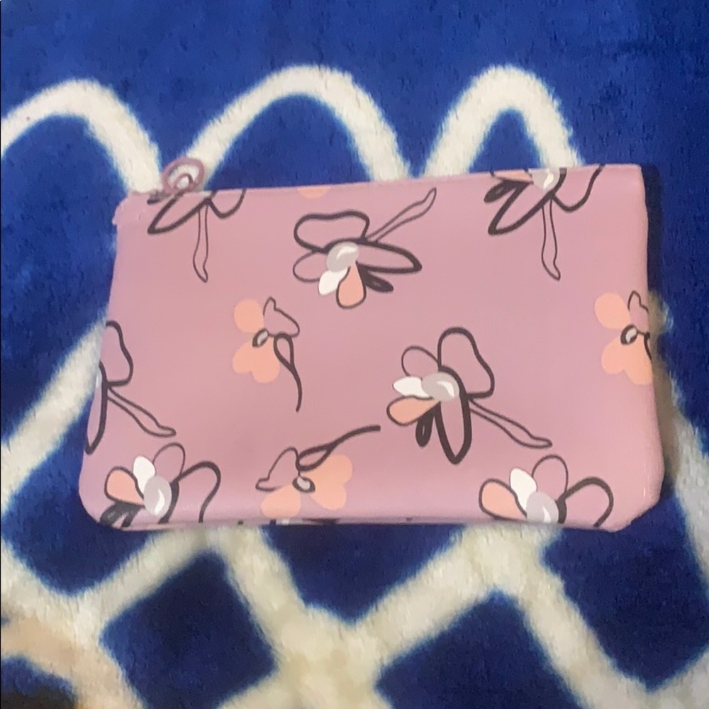 Makeup bag